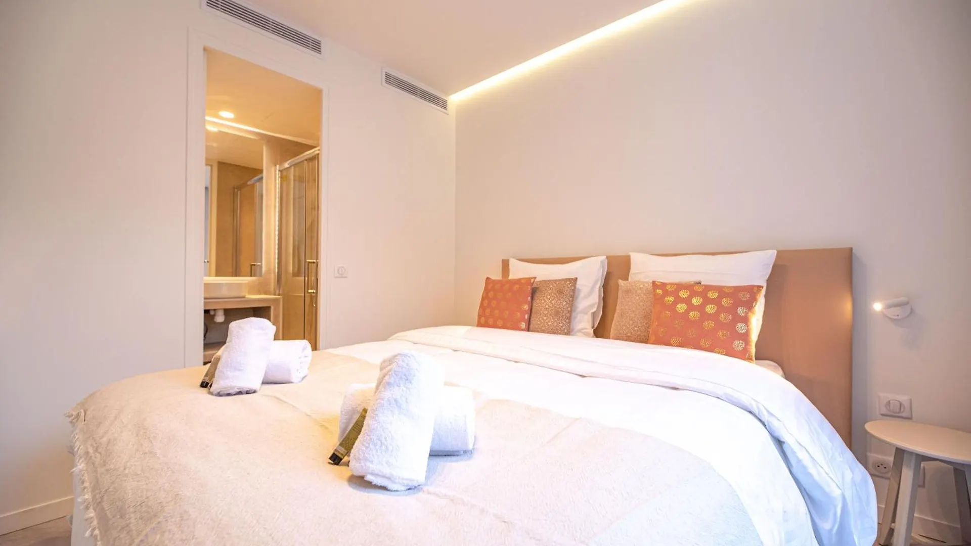Cia - 2Br Madeleine Champs Elysees Apartment Paris France